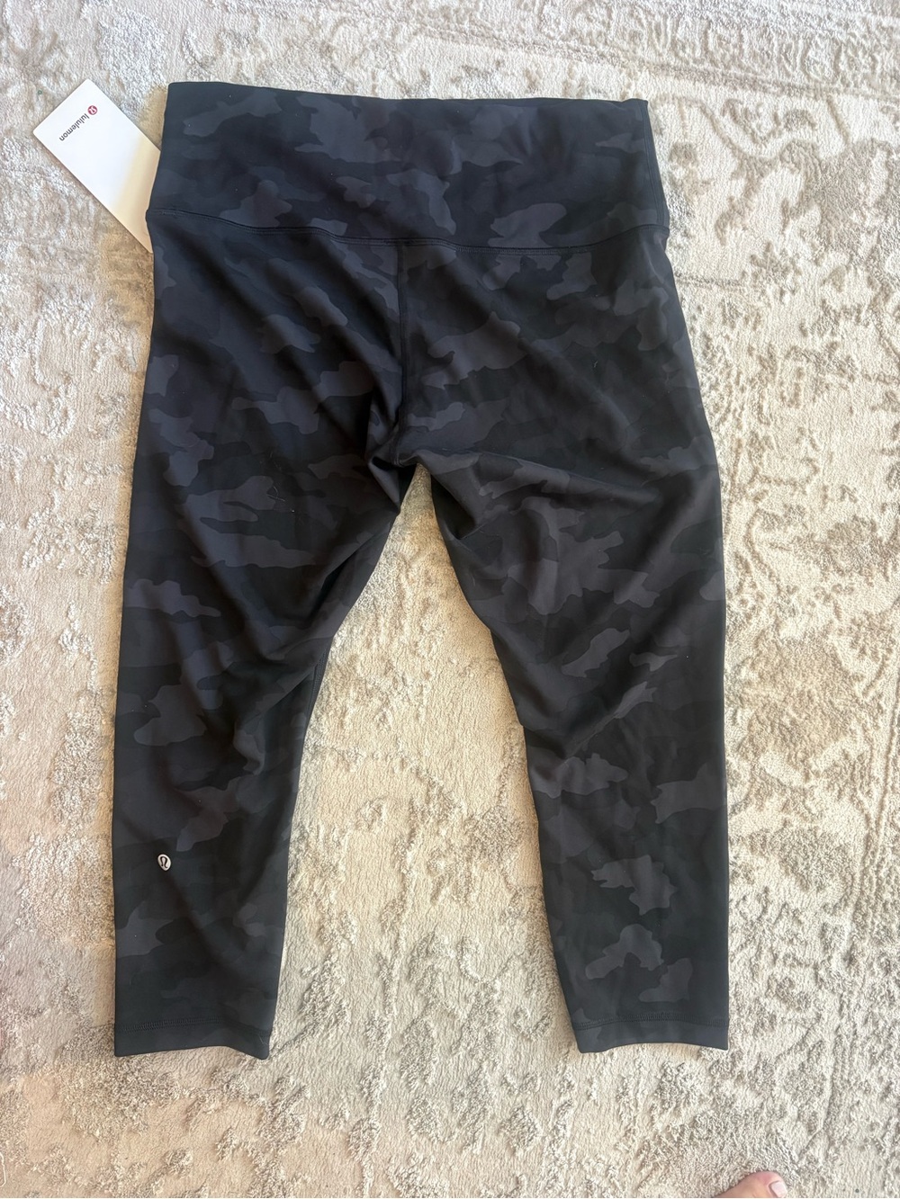 lululemon camo Wunder Train High Rise Crop 23" - Picture 2 of 11